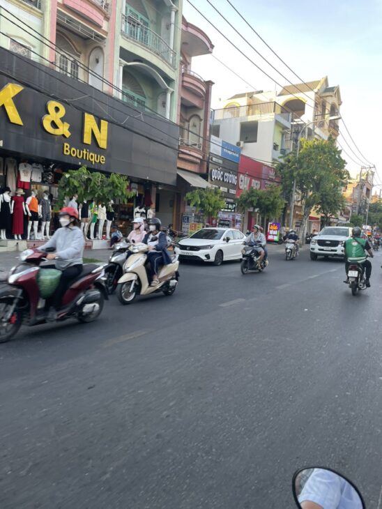 Bán nhà 2 mặt tiền 25x87m giá 190 tỷ Đường Nguyễn Ảnh Thủ