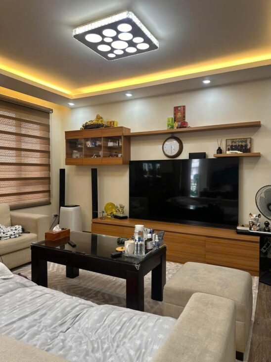 Bán BT Vinaconex3, Nam Từ Liêm. DT 164m x 4 tầng.Hoàn thiện. Có hầm. Giá 42,5 tỷ. LH: 0964769634