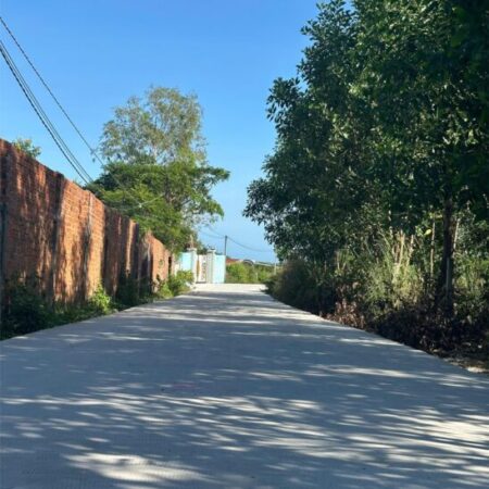 Bán đất thổ cư Hẻm Lý Nam Đế, Tân Phước, Thị xã LaGi giá ngộp 750 triệu