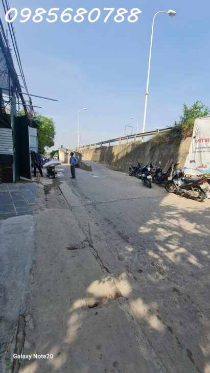 BÁN NHÀ LÔ GÓC MẶT PHỐ AN DƯƠNG VƯƠNG TRONG ĐÊ 48M GIÁ 7,6 TỶ