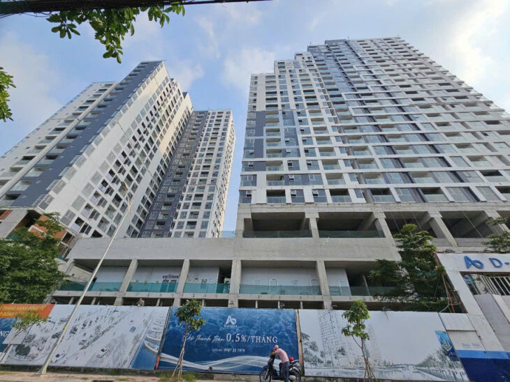 7 suất nội bộ căn hộ D-Homme Hồng Bàng Q6 cần bán gấp 2PN giá 4,5 tỷ. CĐT Thuận 0909427467