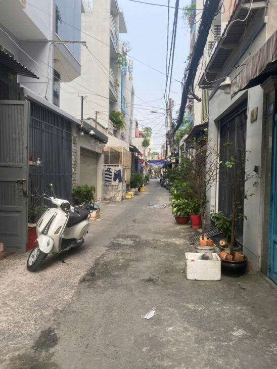 NHÀ ĐẸP CẠNH ĐƯỜNG NGUYỄN DUY – 69M2 ( 4.6 X 14) – 4 TẦNG CHỈ 8.8 TỶ