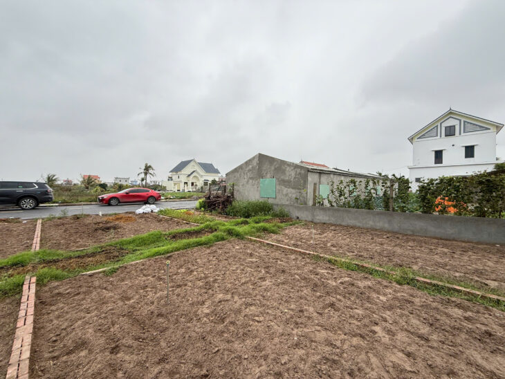 Chỉ 1.25 tỷ em bán nhanh lô đất giao phong sát vách Flamingo và 60m ra bãi tắm