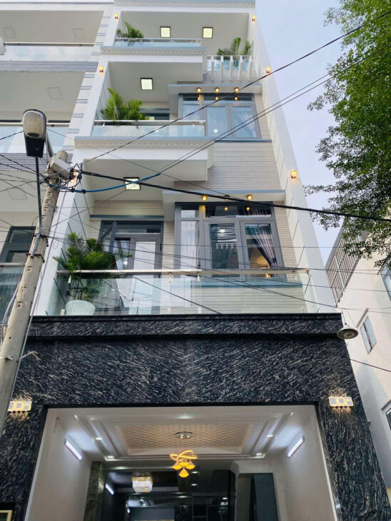 10 C57 ???? Bán nhà Phan Xích Long, P.7, Phú Nhuận – 4PN, sân thượng rộng, khu dân trí cao