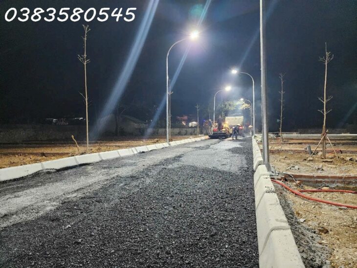 Đất vị trí siêu đẹp ở thị trấn Ba Hàng Đồi , huyện Lạc Thủy , tỉnh Hòa Bình