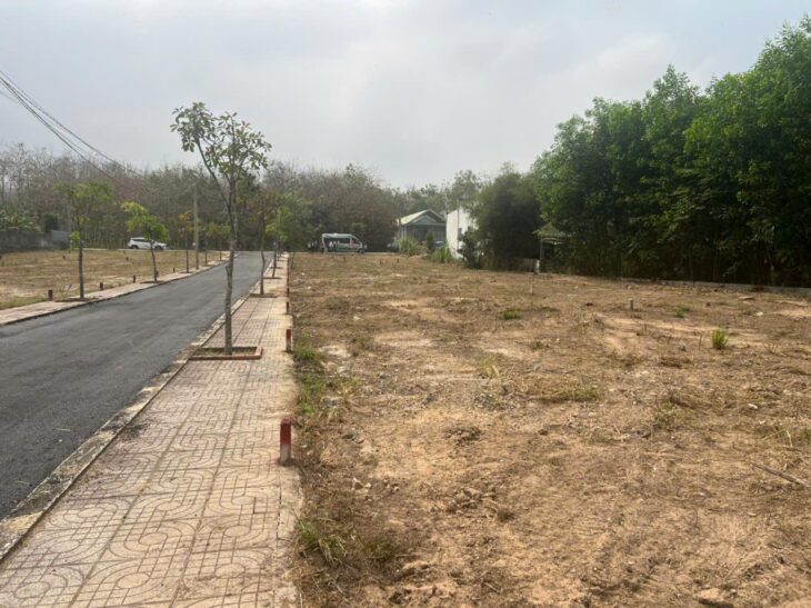 Đất nền sân bay Long Thành chỉ 990triệu full thổ cư , mặt tiền đường 6m