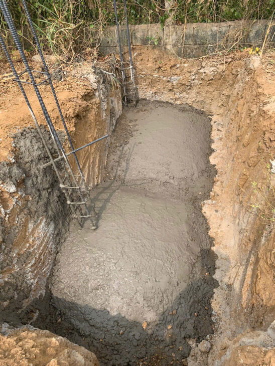 Giải cứu chủ nhà ngộp hạ giá 200tr bán gấp NHÀ LẦU XÂY MỚI 90m2 . TẶNG NỘI THẤT