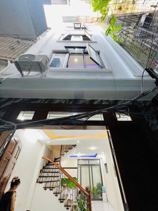 BÁN NHÀ PHỐ ĐẠI LA- 5 TẦNG -45m2 *MT 4m- GẦN TRUNG TÂM- NGÕ NÔNG, SÁT PHỐ- 2 THOÁNG TRƯỚC SAU – VỪA