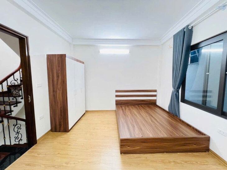 BÁN NHÀ PHỐ ĐẠI LA- 5 TẦNG -45m2 *MT 4m- GẦN TRUNG TÂM- NGÕ NÔNG, SÁT PHỐ- 2 THOÁNG TRƯỚC SAU – VỪA