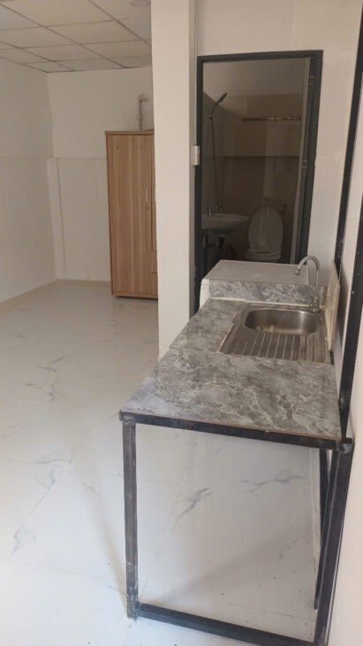 Cho Thuê Phòng – Ảnh Thật (mới xây toilet, lát gạch, bếp)