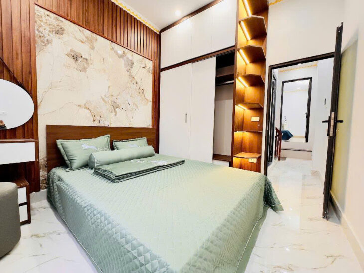 SIÊU PHẨM QUẬN HOÀNG MAI- NHÀ MẶT NGÕ – KINH DOANH – NGÕ THÔNG – Ô TÔ ĐỖ SÁT NHÀ 32m2 x 5 tầng