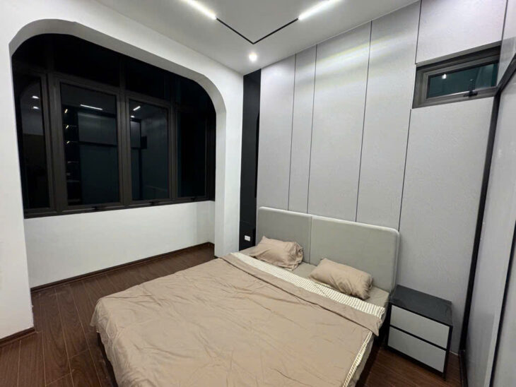 LÔ GÓC 2 THOÁNG TÂY SƠN-NHÀ MỚI FULL NỘI THẤT-CÁCH MẶT PHỐ 30M-DT25m x 5 TẦNG, GIÁ NHỈNH 5 TỶ