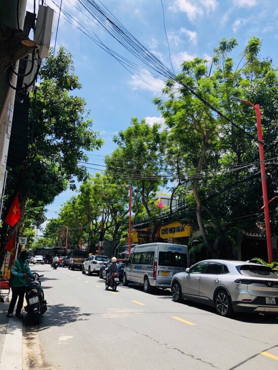 BÁN ĐẤT LÊ QUANG ĐẠO, KHU PHỐ TÂY, GẦN BIỂN. LH: 0905233234