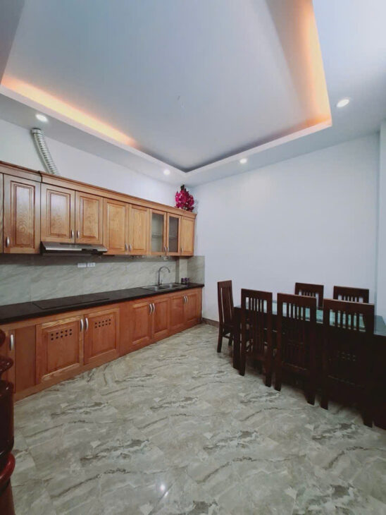 Bán nhà nhỏ nhỏ xinh xinh 4 tầng, 41m², Ngõ 572 Ngọc Thụy, Long Biên, 6 tỷ, Múc đi anh chị em