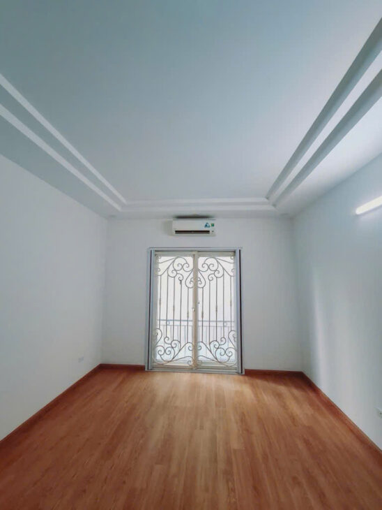 Bán nhà nhỏ nhỏ xinh xinh 4 tầng, 41m², Ngõ 572 Ngọc Thụy, Long Biên, 6 tỷ, Múc đi anh chị em