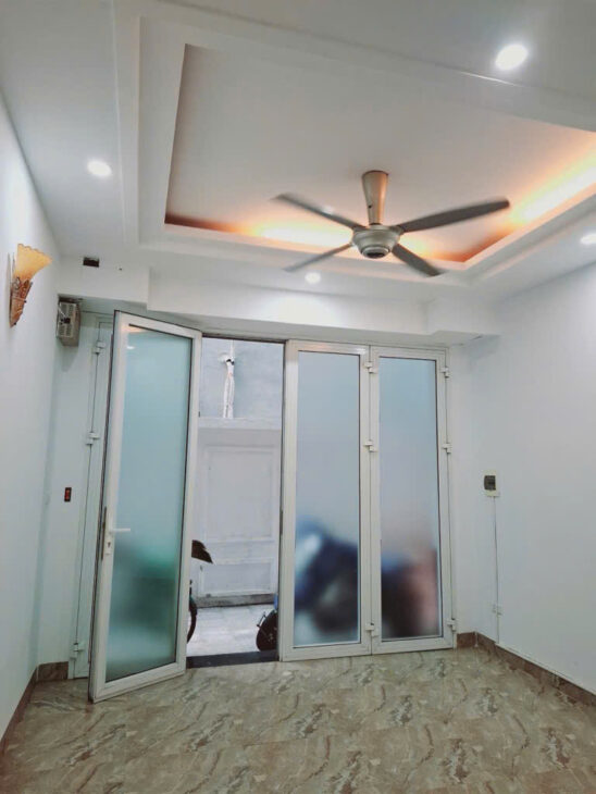 Bán nhà nhỏ nhỏ xinh xinh 4 tầng, 41m², Ngõ 572 Ngọc Thụy, Long Biên, 6 tỷ, Múc đi anh chị em