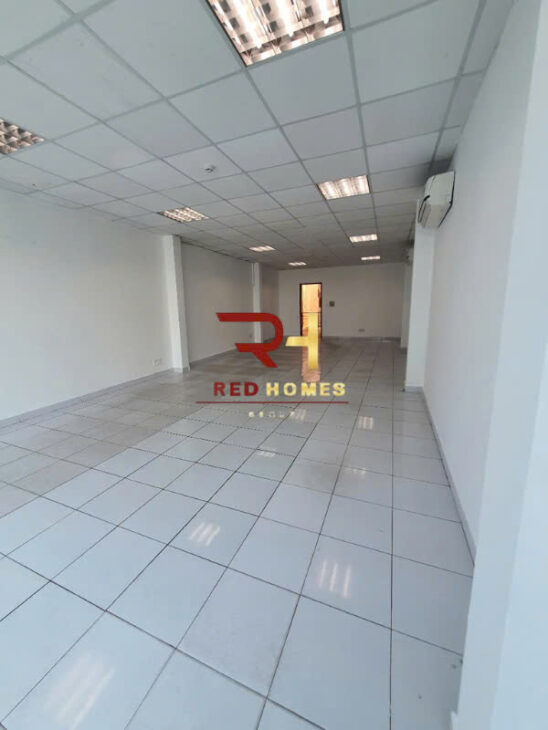 Tòa Nhà Văn Phòng Cho Thuê Khu Sân Bay Giá Rẻ Chỉ Từ 6.7 USD/m²