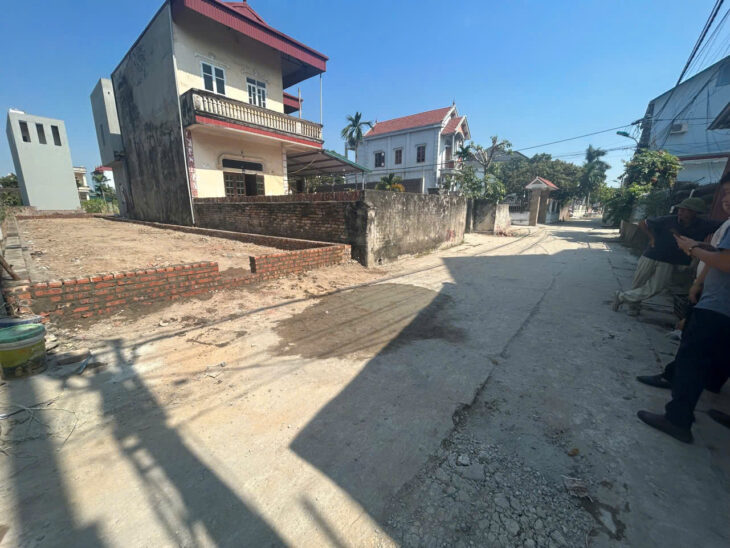 143,5M ĐÔNG ANH 2 MẶT ĐƯỜNG TRƯỚC SAU – GIÁ ĐẦU TƯ