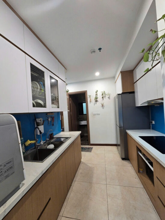 GIÁ TỐT – CHÍNH CHỦ CHO THUÊ CĂN HỘ 104M2 TẦNG TRUNG TÒA A1 CHUNG CƯ SKY CENTRAL 176 ĐỊNH CÔNG