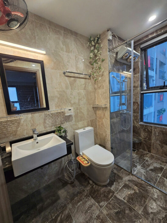 GIÁ TỐT – CHÍNH CHỦ CHO THUÊ CĂN HỘ 104M2 TẦNG TRUNG TÒA A1 CHUNG CƯ SKY CENTRAL 176 ĐỊNH CÔNG