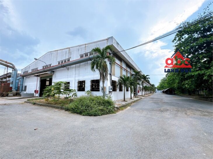 XT168 xưởng sản xuất cho thuê thu hút nhiều ngành nghề QD KCN, xưởng trống bàn giao liền