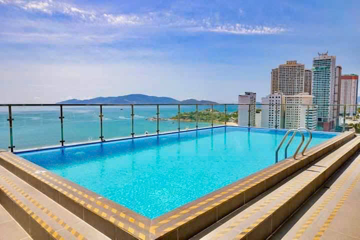 Bán khách sạn mới 4 sao 20 tầng VIEW BIỂN đã hoàn công tại Vĩnh Hải, Nha Trang