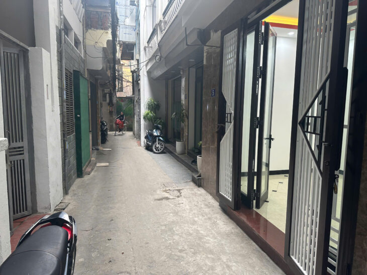 Bán nhà riêng 48m2, 11 tỷ, 7PN, 5WC – THANG MÁY- tại ngõ 18 Lương Yên, Bạch Đằng, Hai Bà Trưng, Hà