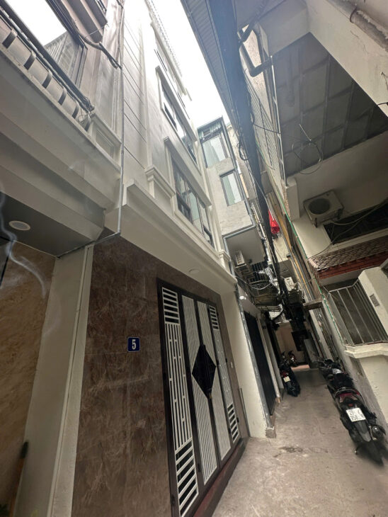 Bán nhà riêng 48m2, 11 tỷ, 7PN, 5WC – THANG MÁY- tại ngõ 18 Lương Yên, Bạch Đằng, Hai Bà Trưng, Hà