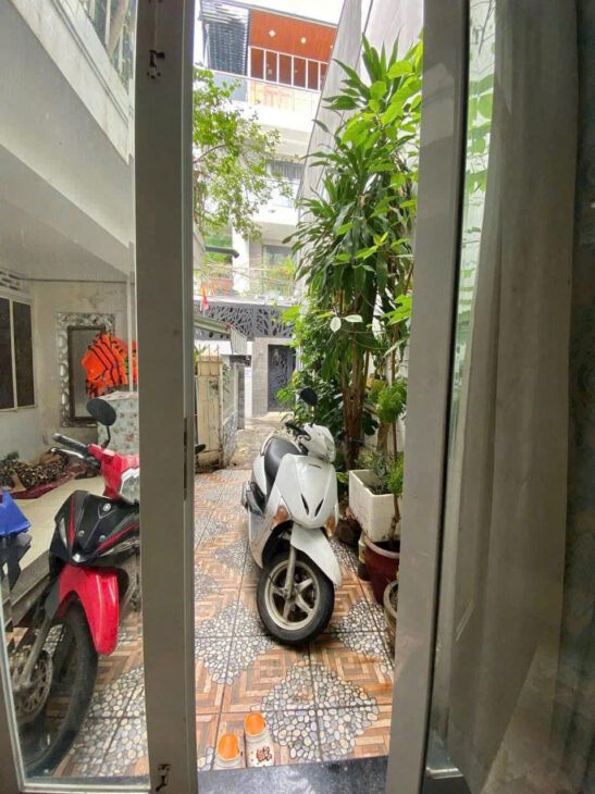 Cần Bán Nhà 3 Tầng Hẻm Bạch Đằng, Trung Tâm TP Nha Trang – Vị Trí Đắc Địa, Sổ Hồng Hoàn Công