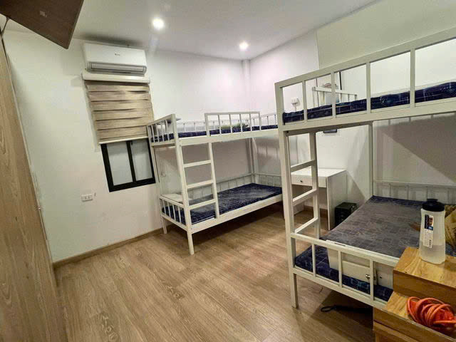 Bán CCMN Đê La Thành, Đống Đa 72mx5 tầng KCBT đẹp, dòng tiền cao 10.75 tỷ.