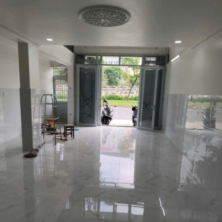 NHÀ MẶT TIỀN KINH DOANH SẦM UẤT ĐHT 11 QUẬN 12, 82M2 NHỈNH 8 TỶ TL