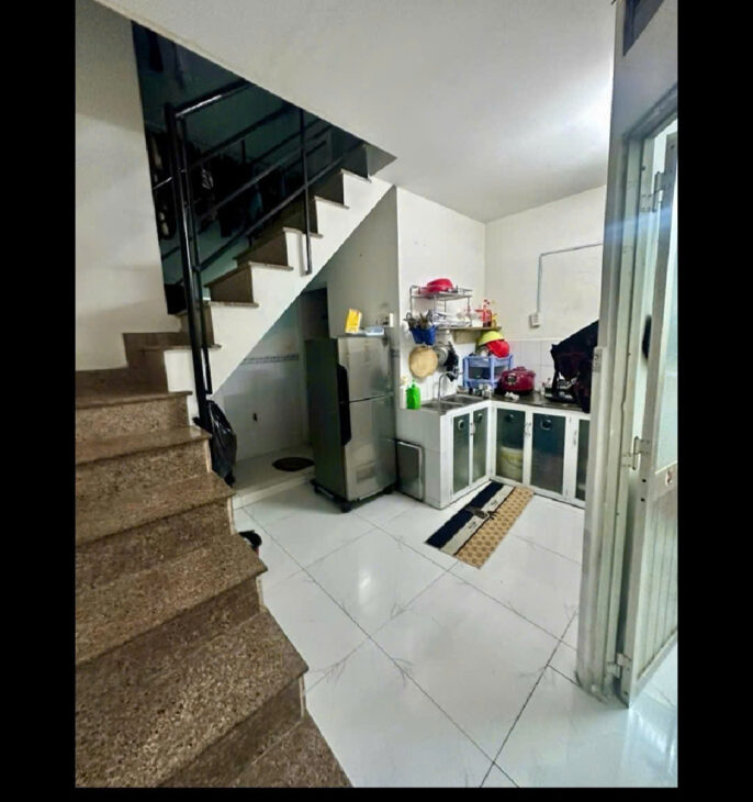 BÁN NHÀ VỊ TRÍ ĐẸP, XE HƠI ĐỖ CỬA, 2 TẦNG, NGAY LƯU CHÍ HIẾU, TÂY THẠNH, TÂN PHÚ