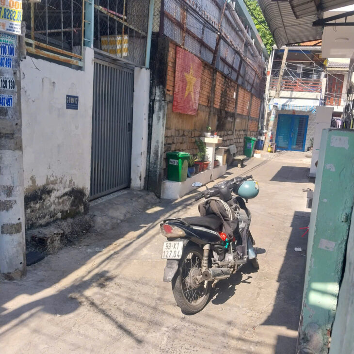 BÁN NHÀ VỊ TRÍ ĐẸP, KHÔNG QUY HOẠCH NGAY TẠI ĐƯỜNG PHAN VĂN HỚN, TÂN THỚI NHẤT, QUẬN 12