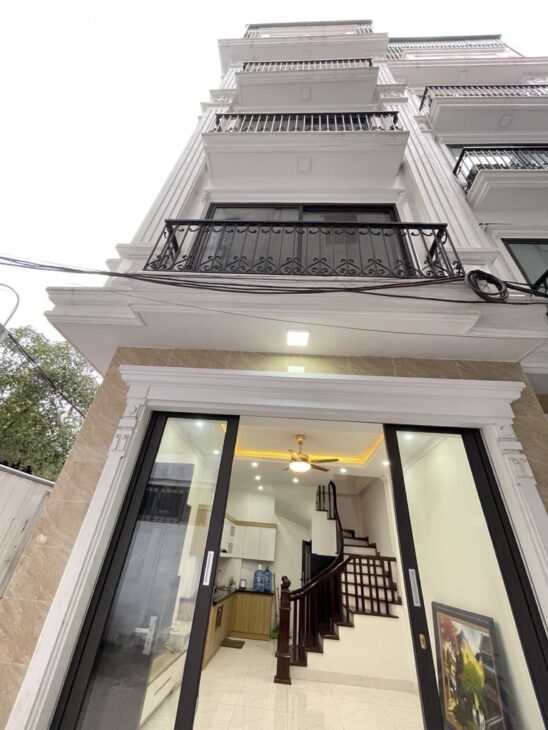Hoa Hậu Bồ Đề mặt tiền hơn 4m chỉ 6 đồng cực hiếm nội thất tiền tỷ