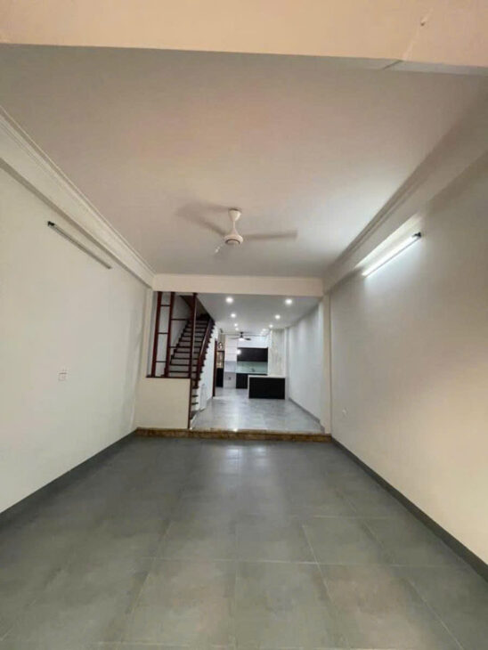 NHÀ PHỐ BÙI HUY BÍCH – PHÂN LÔ 2 MẶT NGÕ, GARA OTO, VỈA HÈ KINH DOANH, NỘI THẤT VIP – GIÁ 16 TỶ