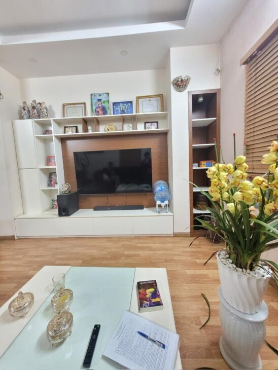 BÁN NHÀ -PHỐ TÔN THẤT TÙNG-TRUNG TÂM QUẬN ĐỐNG ĐA, DT, 50M2 – LÔ GÓC,NHÀ ĐẸP Ở NGAY