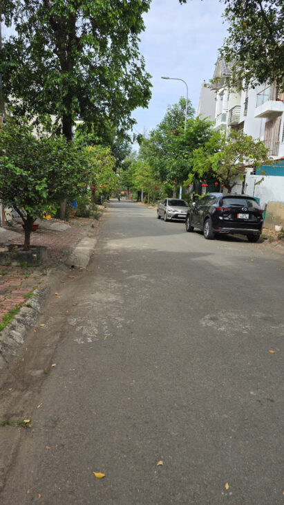 BÁN NHÀ CẤP 4 – HẺM XE TẢI – CẠNH UBND LONG TRƯỜNG – 65M² – CHỈ 3.4 TỶ