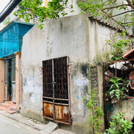 BÁN 60M2, ĐẤT PHỐ NGÔ GIA TỰ Ô TÔ TRÁNH Ô TÔ VÀO NHÀ ,MẶT TIỀN 4.2M, 9.8 TỶ. LONG BIÊN.