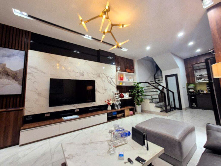Mậu Lương Kiến Hưng, 38m 5 tầng view hồ, ô tô đỗ cửa, full nội thất đẹp. Giá 6 tỷ hơn