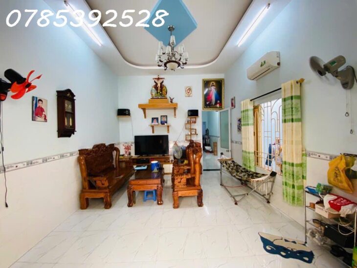 Nhà 100m2 – Tam Phú – Thủ Đức – NGANG 5M – HẺM XE HƠI QUAY ĐẦU