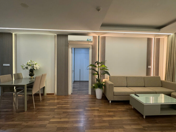 Bán giá hợp lý căn 3 ngủ 2 WC tòa Ruby 4B Goldmark City, toàn bộ nội thất new 100% nhậu EU cao cấp