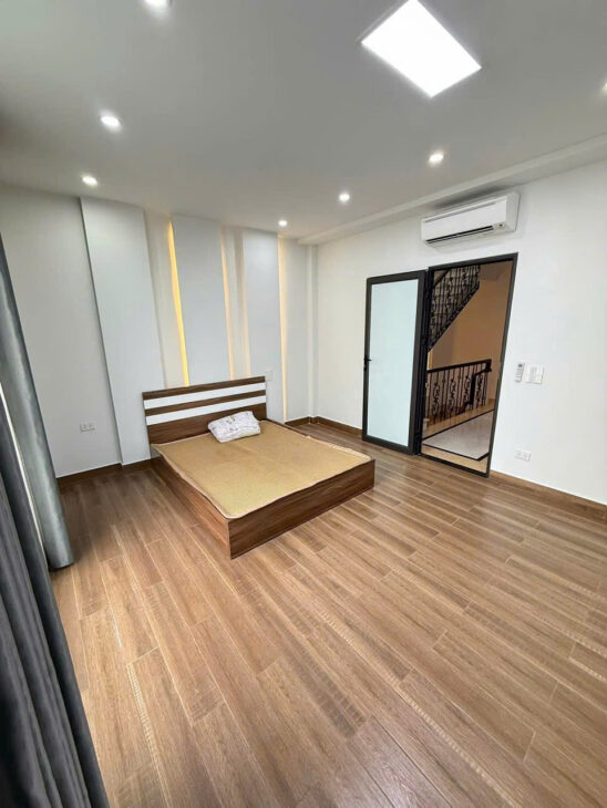 Nhà Vĩnh Niệm – Lê Chân, 47m 4 tầng, đường 12m, mới tinh, độc lập, Giá 5.68 tỉ