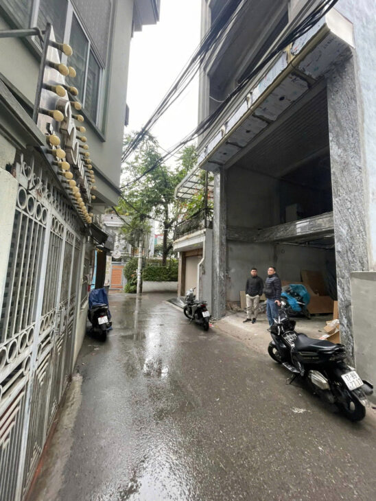 NHÀ MẶT PHỐ TRƯƠNG ĐỊNH 34M 3 TẦNG LÔ GÓC MỘT MẶT PHỐ MỘT MẶT NGÕ Ô TÔ VỊ TRÍ VÀNG KINH DOANH ĐỈNH