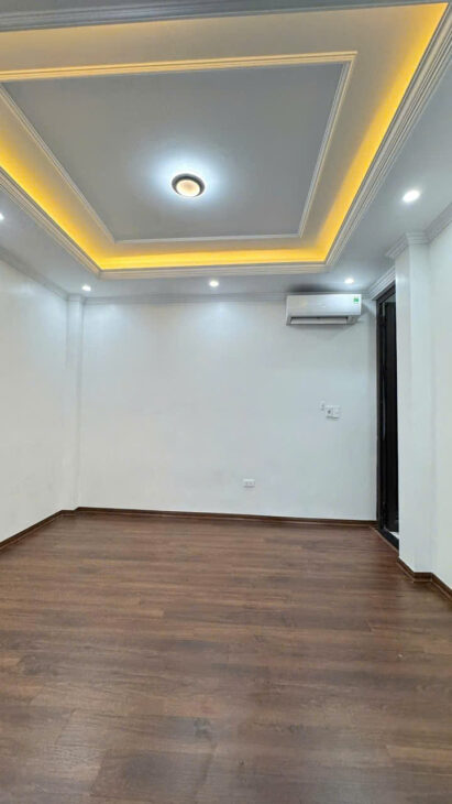 PHỐ PHẠM NGỌC THẠCH – Chỉ 6,1 tỷ có nhà sổ đỏ hơn 30m x 3PN mới tinh, nội thất xịn về ở ngay