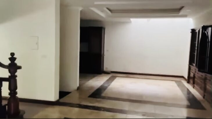 BÁN BIỆT THỰ MẶT PHỐ LẠC LONG QUÂN 160M-MT8-90TY-TÂY HỒ LH: 0982.769.586