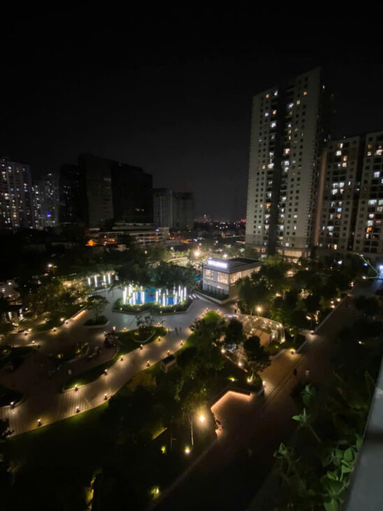 Bán gấp CH Saigon South Resideces, Nguyễn Hữu Thọ 71m2 2PN, sẵn sổ hồng, giá chỉ 4,4 tỷ. 0902 511