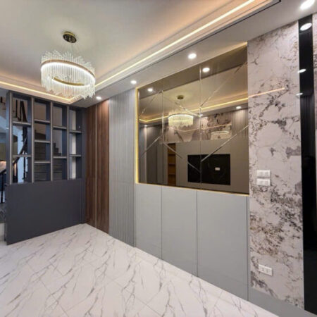 NHÀ ĐẸP THỊNH QUANG – CỰC GẦN PHỐ – NGÕ THÔNG – TIỆN ÍCH BẠT NGÀN – THOÁNG TRƯỚC SAU ???? DT 40m2 x