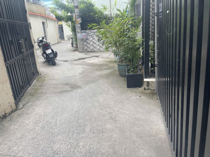 BÁN NHÀ 2 TẦNG, 90M2, 8 PHÒNG NGỦ, QUẬN 7 – GIÁ 8.9 TỶ – VỊ TRÍ VÀNG, SỔ ĐỎ CHÍNH CHỦ