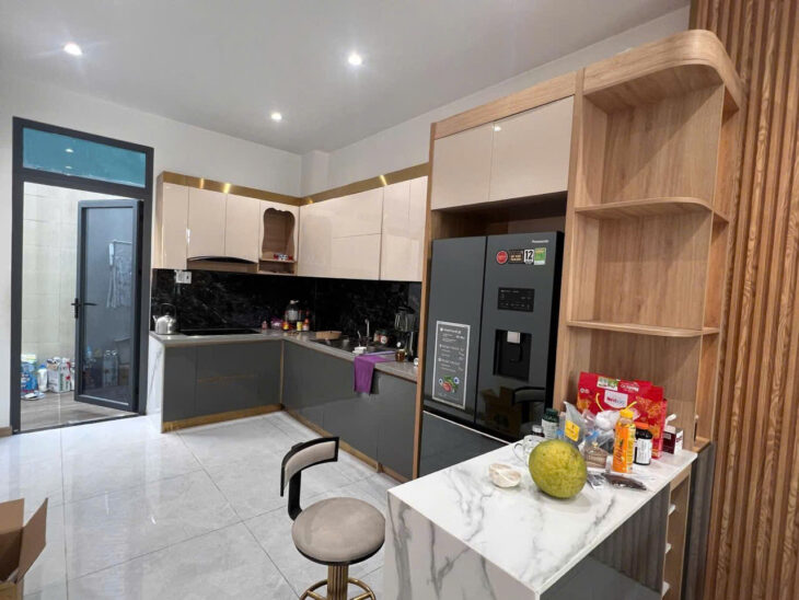 NHÀ SIÊU ĐẸP KDC SAVICO P.TAM BÌNH FULL NỘI THẤT, ĐƯỜNG SỐ 12, 188M2 giá 18,5 TỶ