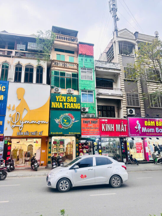 PHÙNG CHÍ KIÊN – LÔ GÓC – Ô TÔ VÀO NHÀ – NHÀ ĐẸP – 2 THOÁNG – KINH DOANH – CHO THUÊ